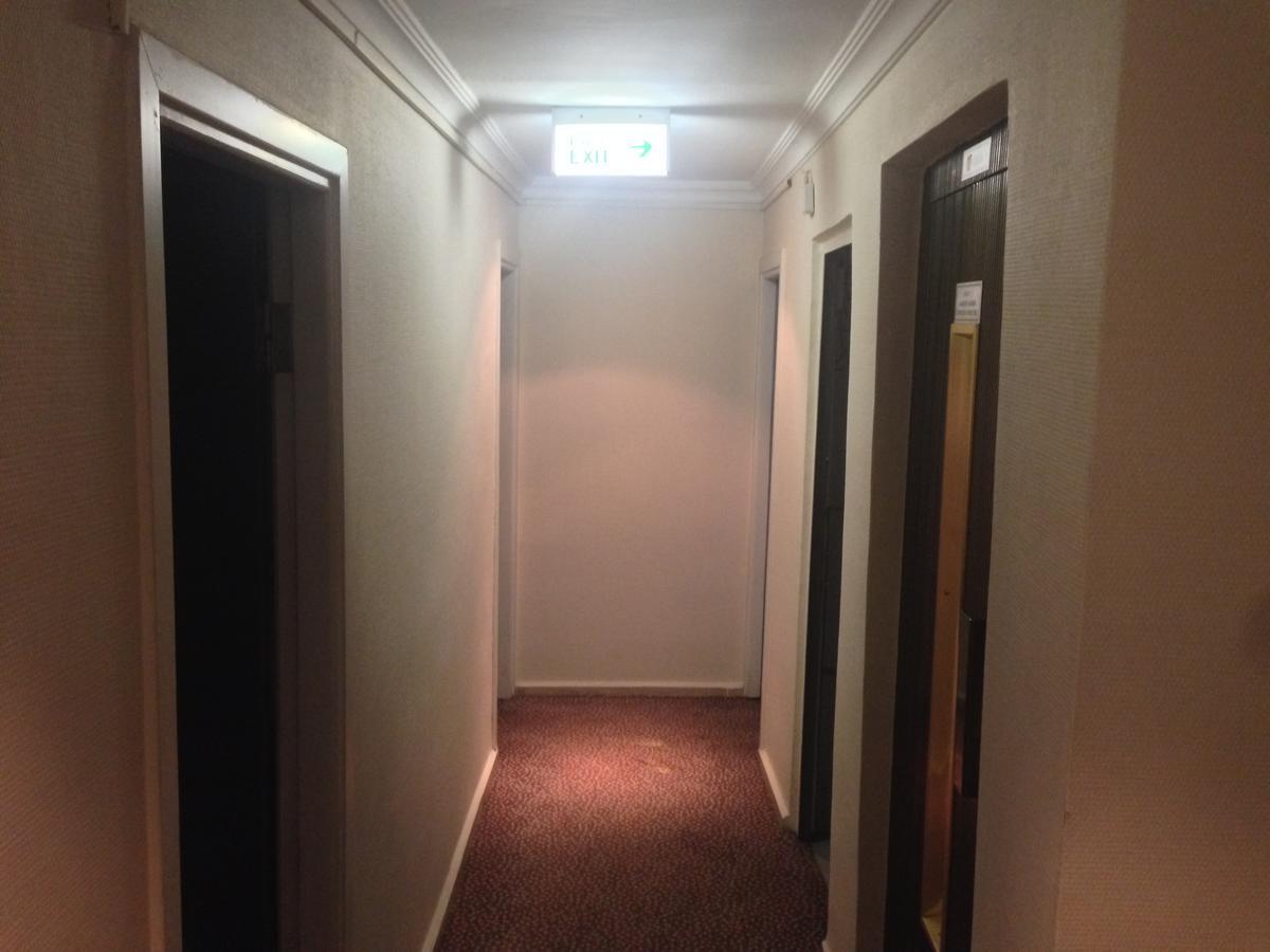 Hotel Akkus Istanboel Buitenkant foto