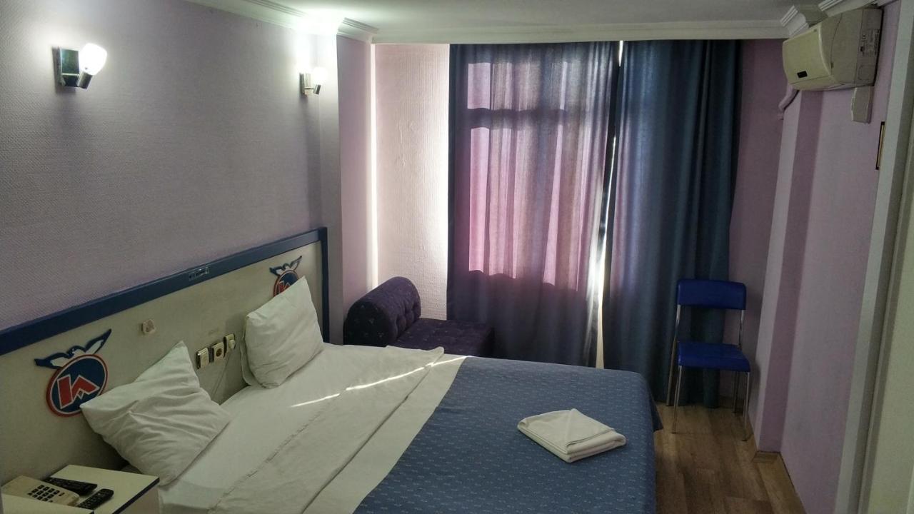 Hotel Akkus Istanboel Buitenkant foto